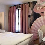 Petit Madeleine Hotel