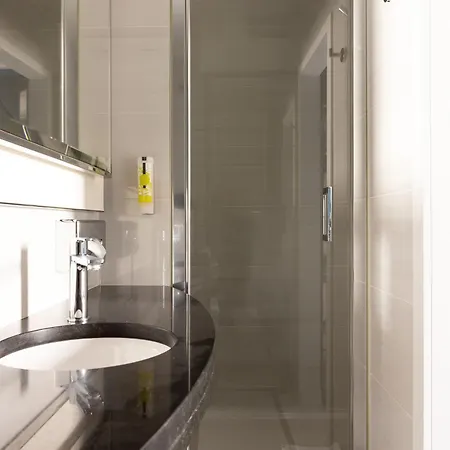 Petit Madeleine Parigi