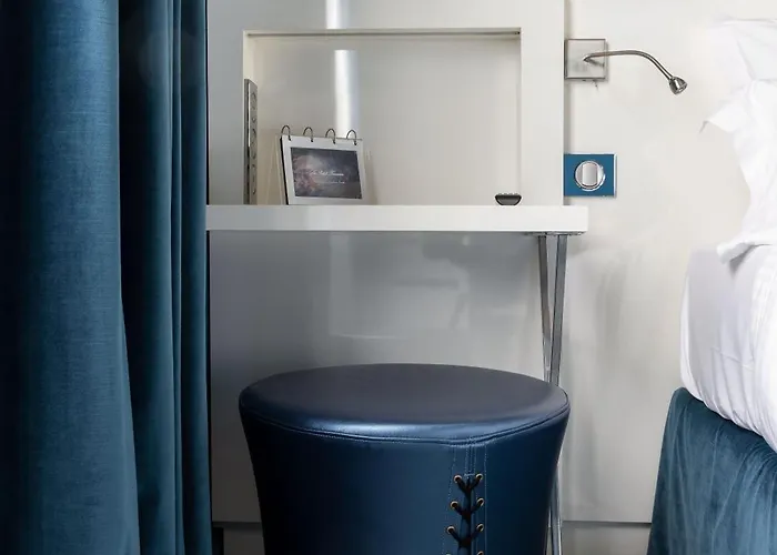 酒店 小马德琳酒店